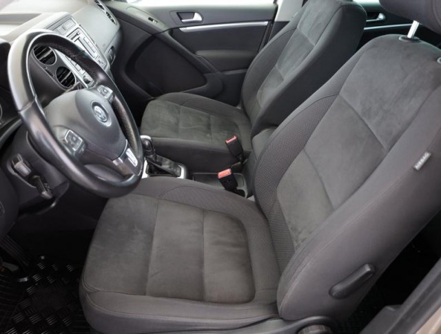 Volkswagen Tiguan  2.0 TDI 