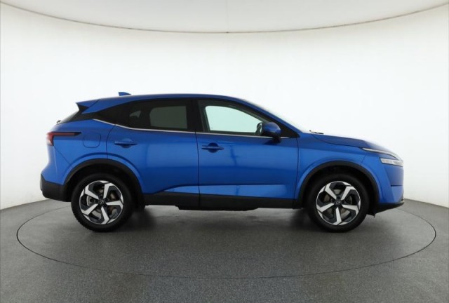 Nissan Qashqai  1.3 DIG-T MHEV N-Connecta