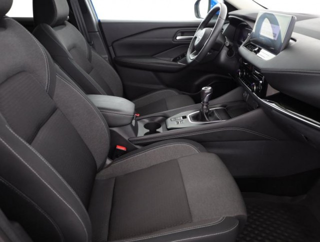 Nissan Qashqai  1.3 DIG-T MHEV N-Connecta
