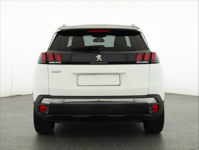 Peugeot 3008  1.2 PureTech 
