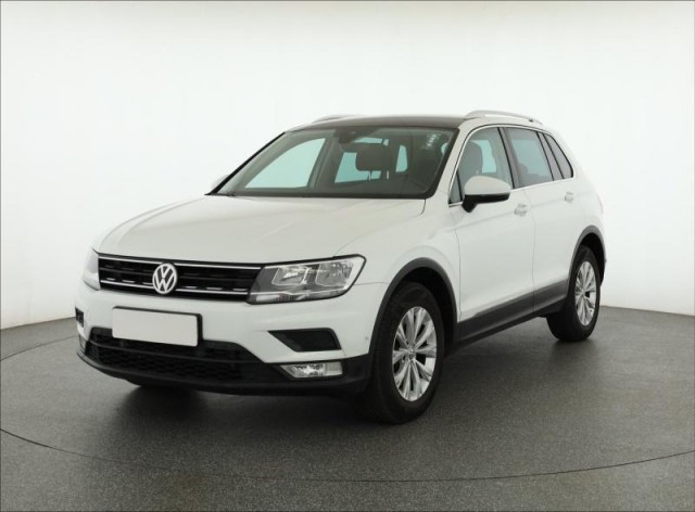 Volkswagen Tiguan  2.0 TSI Comfortline