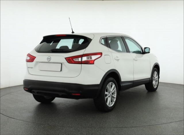 Nissan Qashqai  1.2 DIG-T 