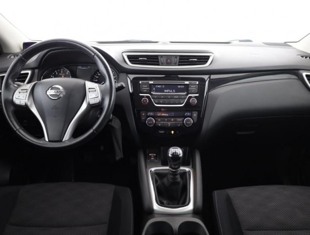 Nissan Qashqai  1.2 DIG-T 