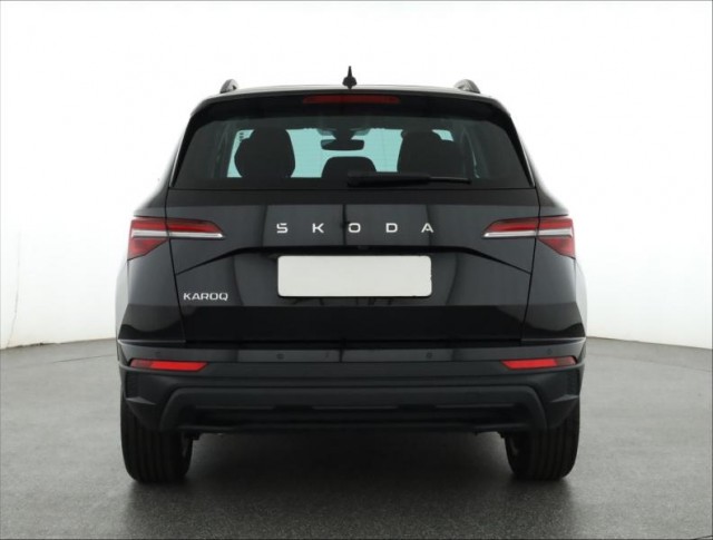 Škoda Karoq  1.5 TSI Fresh