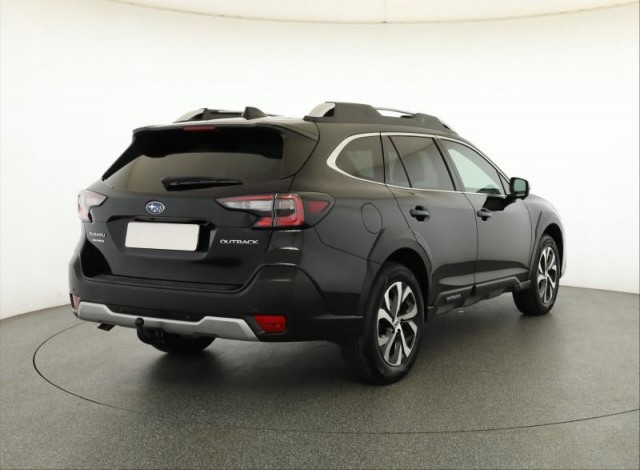 Subaru Outback  2.5 i 