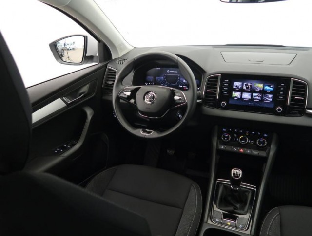 Škoda Karoq  1.5 TSI Ambition