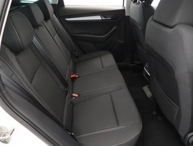 Škoda Karoq  1.5 TSI Ambition