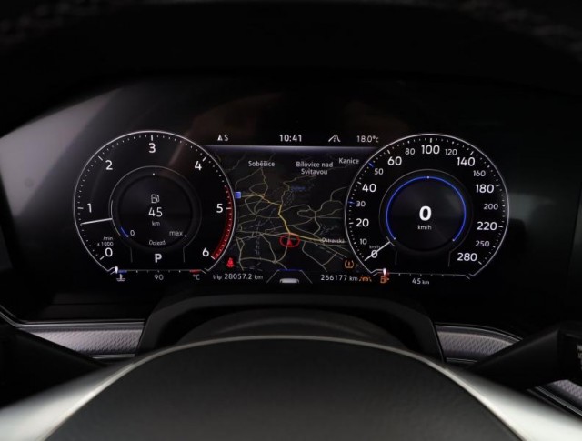 Volkswagen Touareg  3.0 TDI R-Line