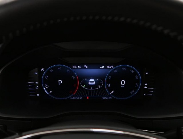 Škoda Karoq  1.5 TSI Sportline