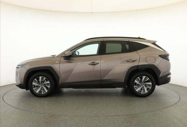 Hyundai Tucson  1.6 T-GDI 48V MHEV 