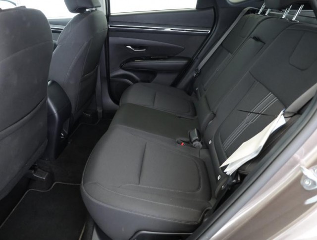 Hyundai Tucson  1.6 T-GDI 48V MHEV 