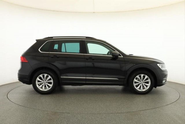 Volkswagen Tiguan  2.0 TDI Trendline