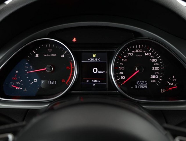 Audi Q7  3.0 TDI S-Line