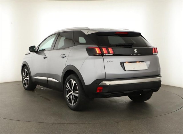 Peugeot 3008  1.2 PureTech 