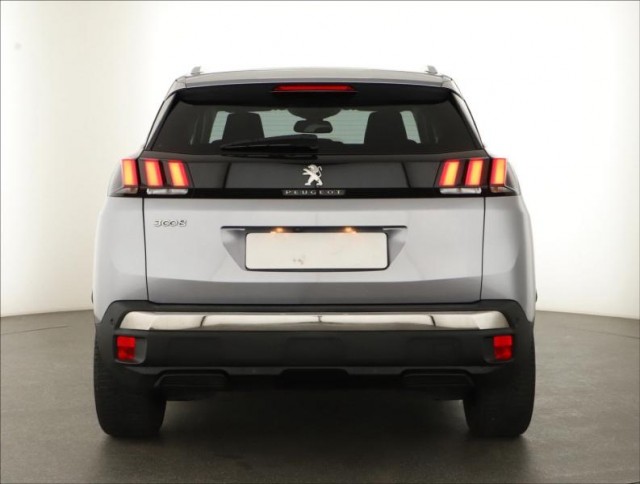 Peugeot 3008  1.2 PureTech 