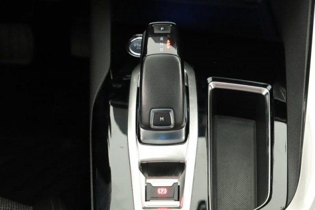 Peugeot 3008  1.2 PureTech 