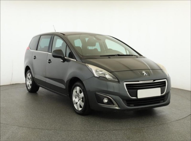 Peugeot 5008  2.0 BlueHDi 
