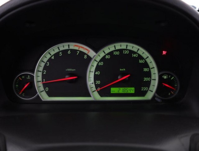 Chevrolet Captiva  2.4 i 