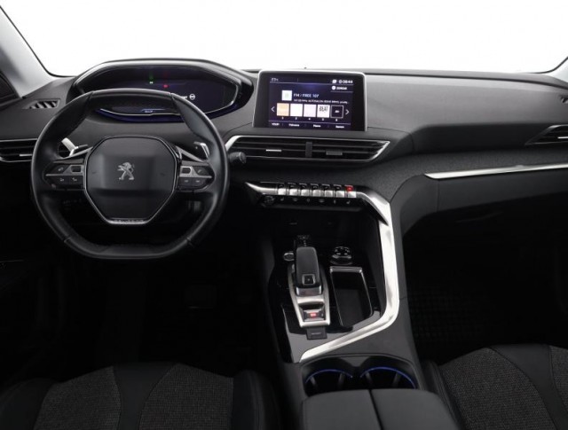 Peugeot 3008  1.2 PureTech 