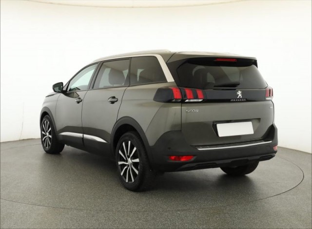 Peugeot 5008  PureTech 130 