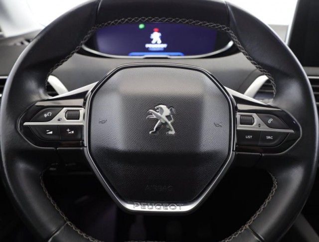 Peugeot 5008  PureTech 130 