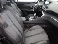 Peugeot 5008  PureTech 130 