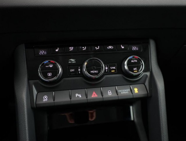 Škoda Karoq  1.5 TSI Style