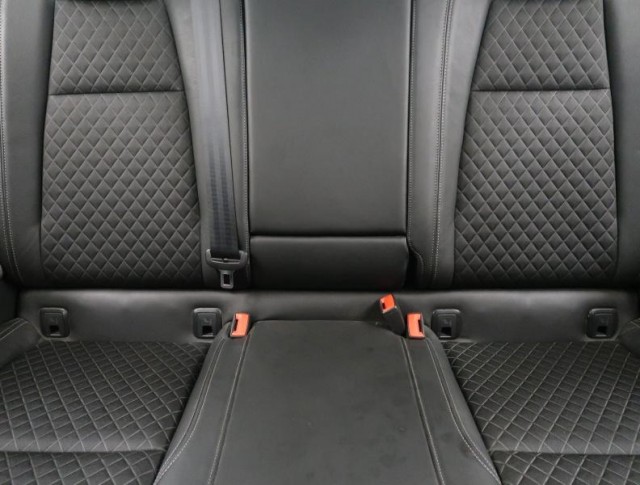 Škoda Karoq  1.5 TSI Style