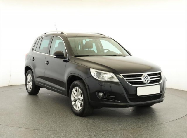 Volkswagen Tiguan  2.0 TSI 