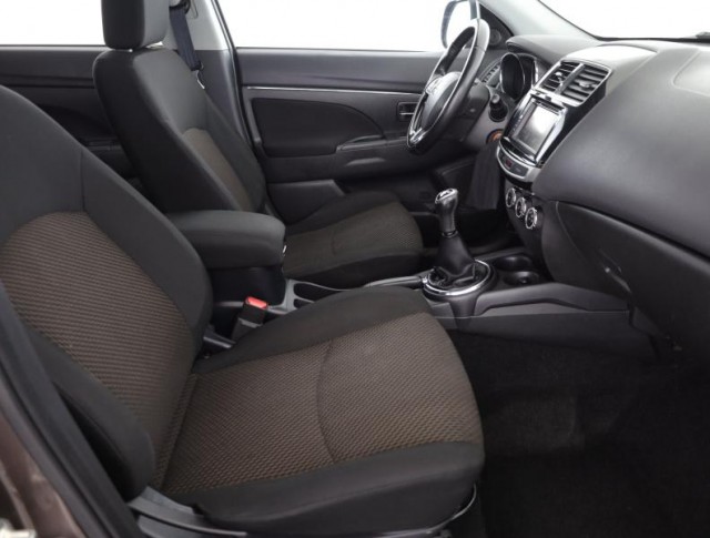 Mitsubishi ASX  1.6 MIVEC Invite