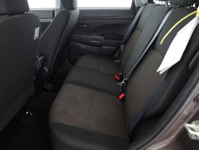 Mitsubishi ASX  1.6 MIVEC Invite