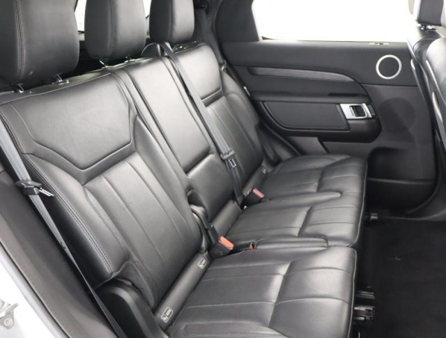 Land Rover Discovery  3.0 Td6 