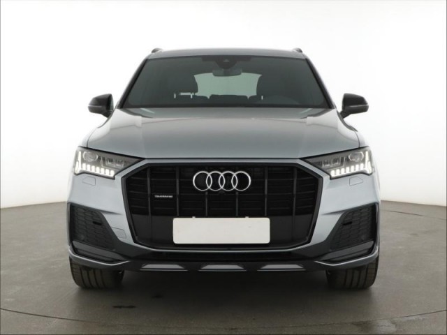 Audi Q7  50 TDI S-line