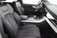 Audi Q7  50 TDI S-line