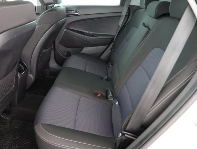 Hyundai Tucson  1.7 CRDi 