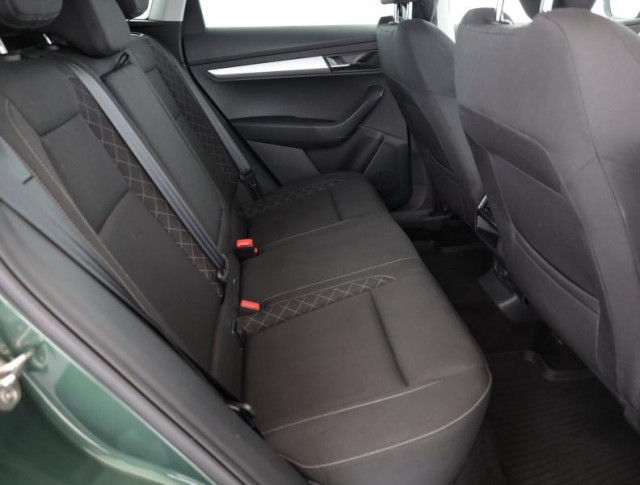 Škoda Karoq  1.5 TSI Ambition