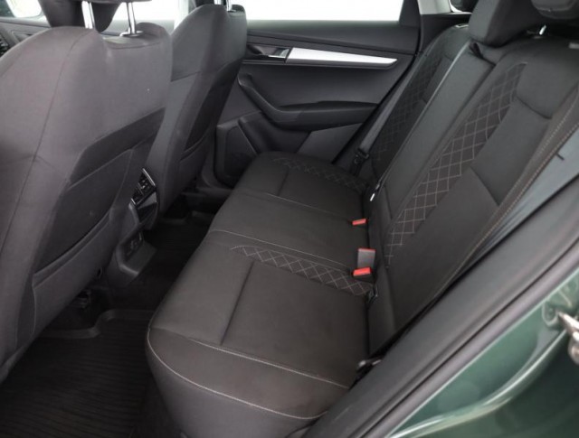 Škoda Karoq  1.5 TSI Ambition