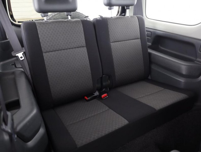 Suzuki Jimny  1.3 16V 