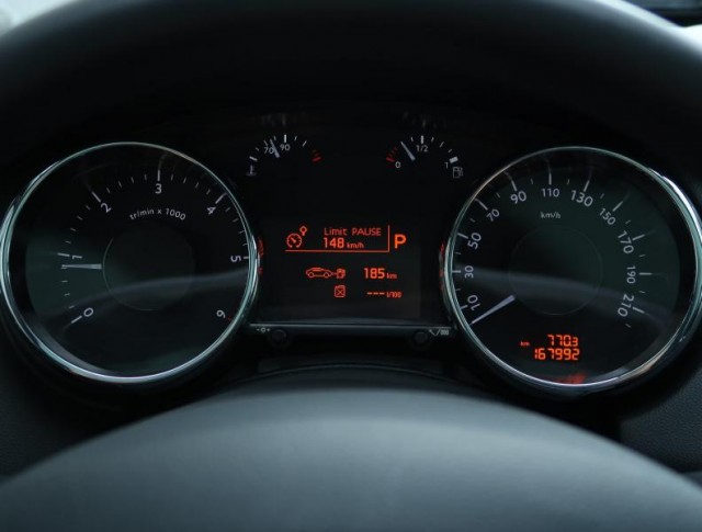 Peugeot 5008  2.0 HDI 