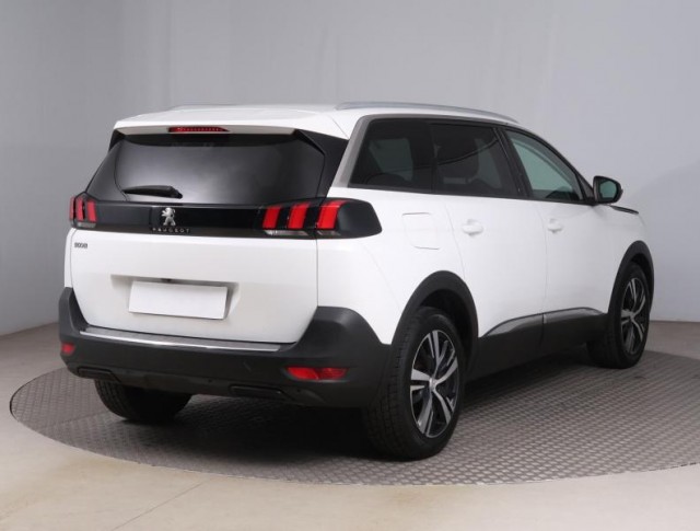 Peugeot 5008  PureTech 130 Allure