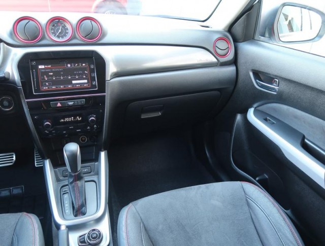 Suzuki Vitara  1.4 BoosterJet GL/AC