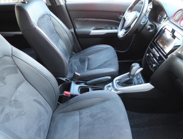 Suzuki Vitara  1.4 BoosterJet GL/AC