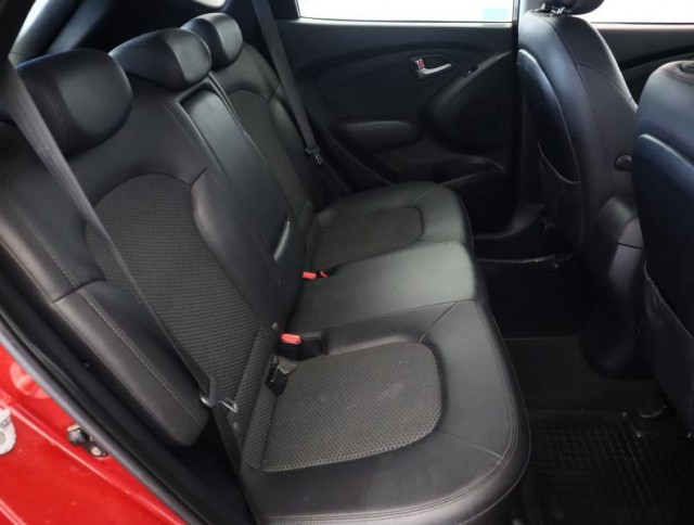 Hyundai ix35  2.0 CVVT 