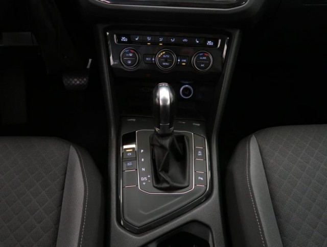 Volkswagen Tiguan  1.5 TSI Comfortline