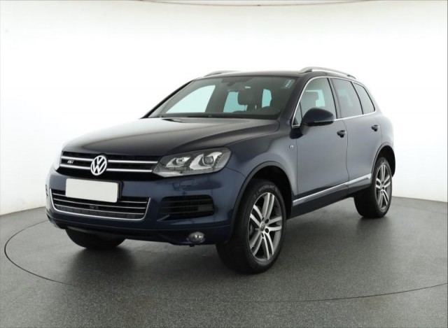 Volkswagen Touareg  3.0 TDI 