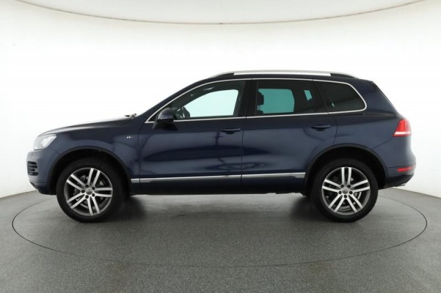 Volkswagen Touareg  3.0 TDI 