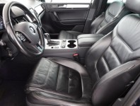 Volkswagen Touareg  3.0 TDI 