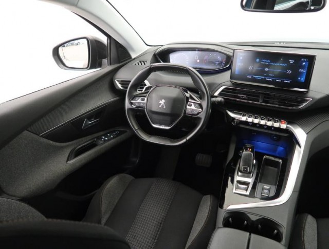 Peugeot 5008  1.5 BlueHDi Active