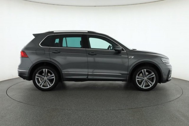 Volkswagen Tiguan  2.0 TDI R-Line