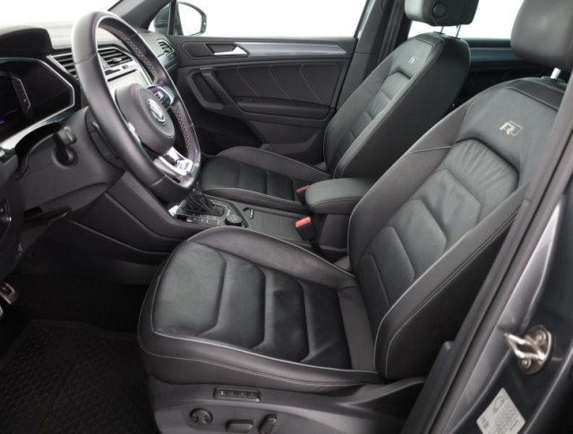 Volkswagen Tiguan  2.0 TDI R-Line